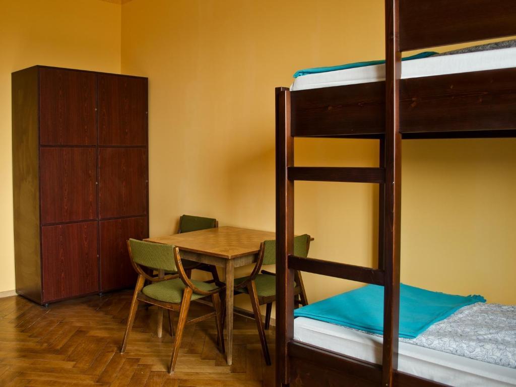 Tramp Aparthostel Krasków Eksteriør bilde