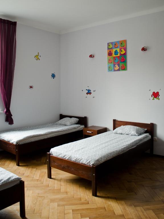 Tramp Aparthostel Krasków Eksteriør bilde